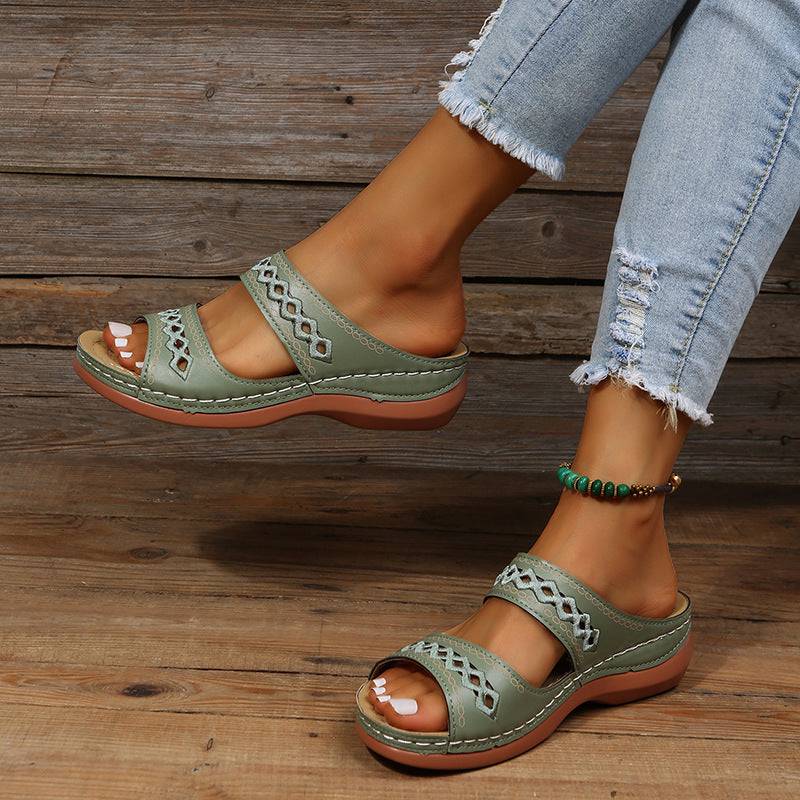 Bazorn Ladies Cutout Flat Casual Slippers